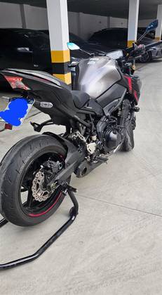 KAWASAKI Z900 KAWASAKI Z900